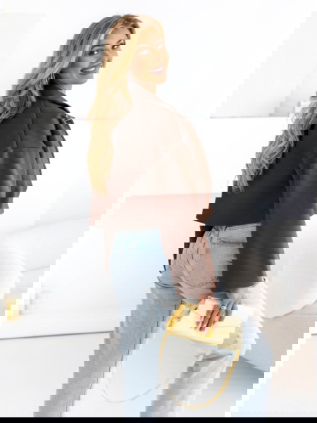 Kurtka zapinana na zamek... 2