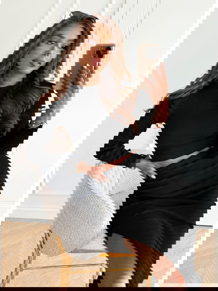 Czarny prążkowany komplet...