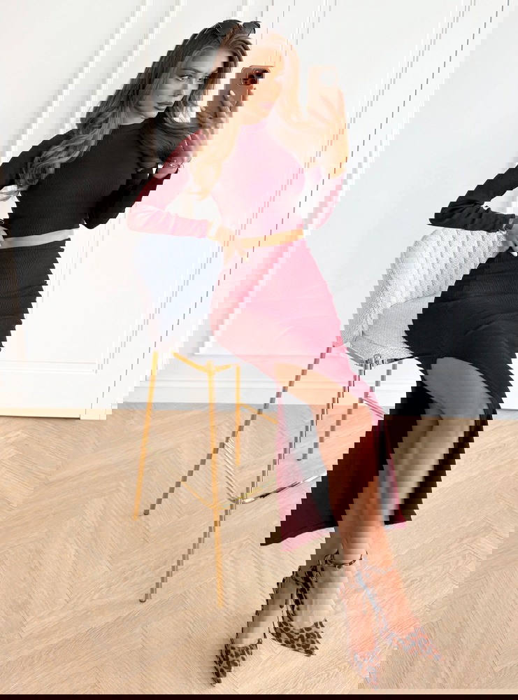 Bordowy prążkowany komplet...