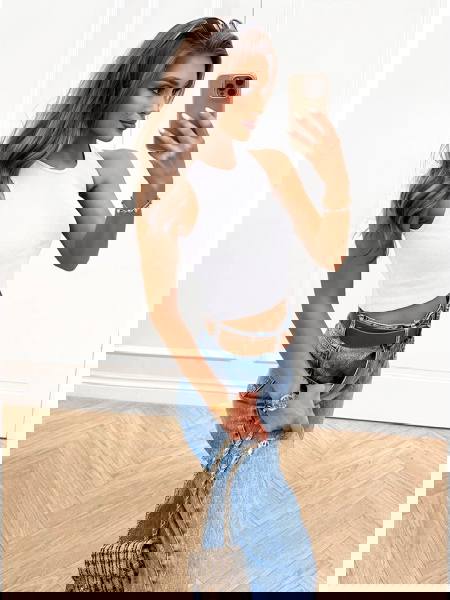 Biały prążkowany top na... 2