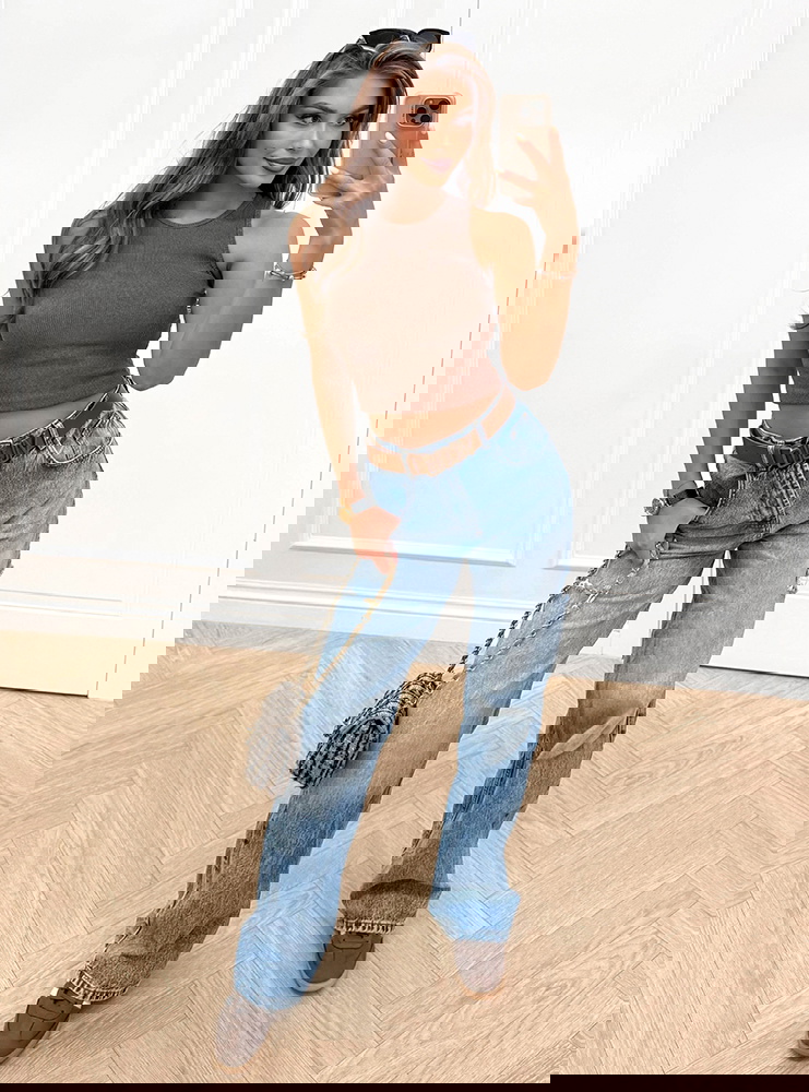 Prążkowany top na ramiączkach Bilanca...