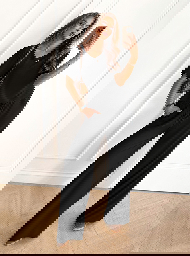 Czarny komplet bluzka z krótkim...