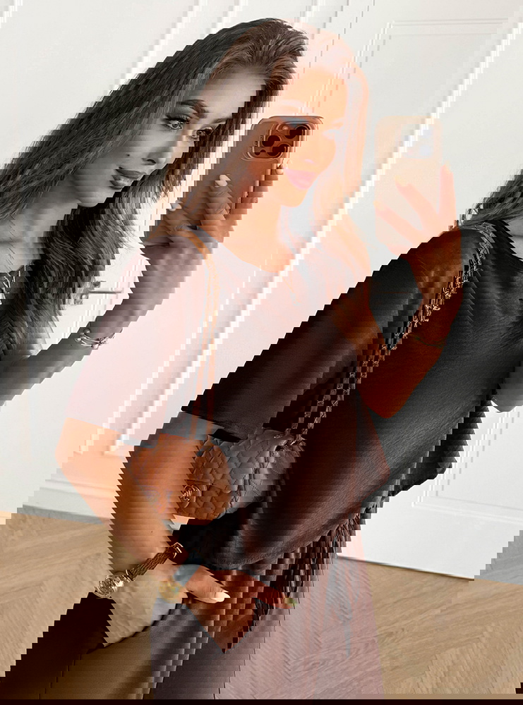 Czekoladowy komplet bluzka z krótkim...