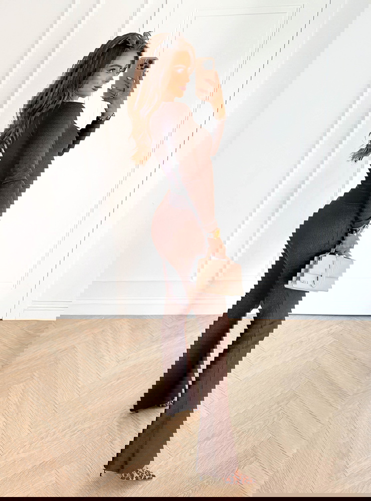 Czekoladowy prążkowany komplet...