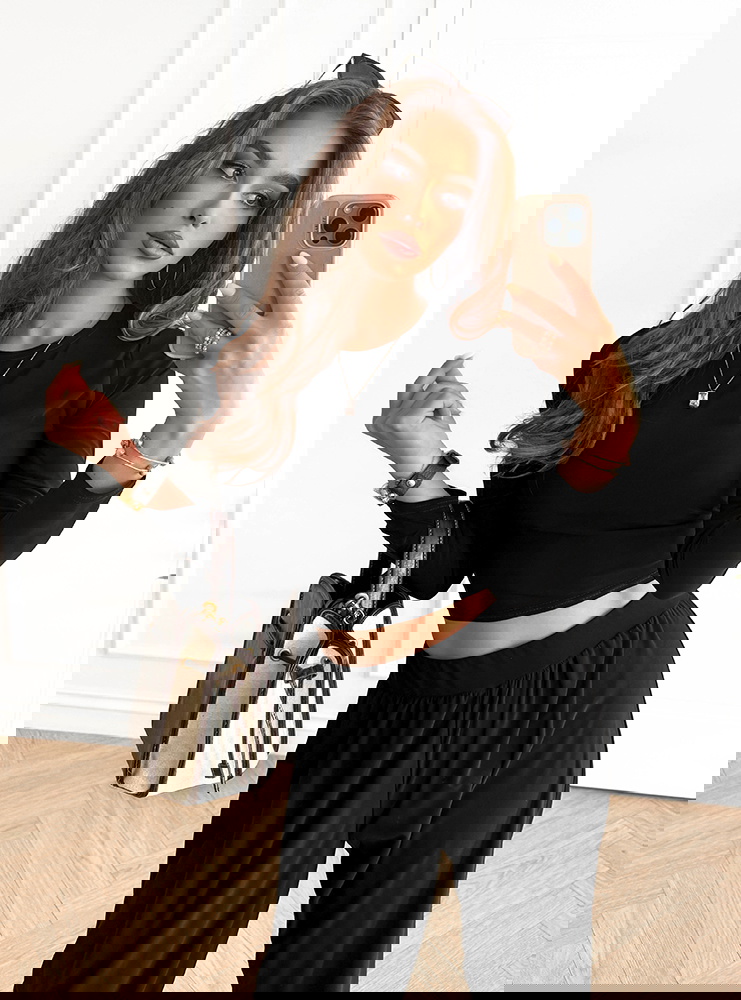 Czarny komplet bluzka i szerokie...