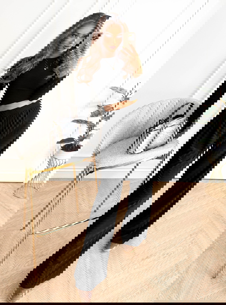 Czarny komplet bluzka i szerokie...