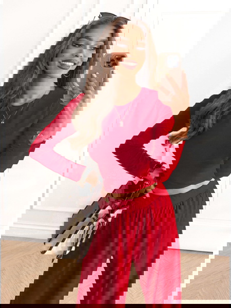 Malinowy komplet bluzka i...