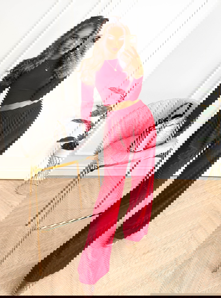 Malinowy komplet bluzka i szerokie...