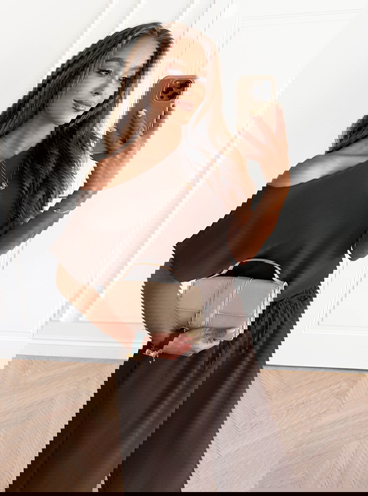 Czekoladowy komplet bluzka z krótkim...