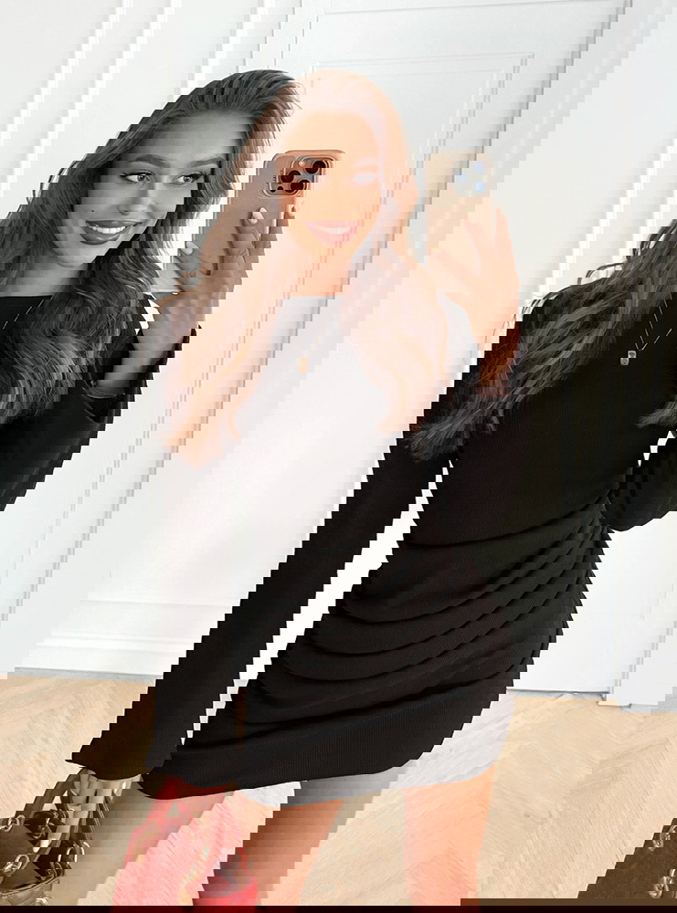 Czarna prążkowana sukienka mini Lovelie