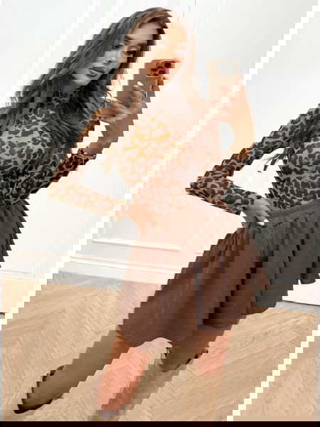 Prążkowane spodenki z gumką...