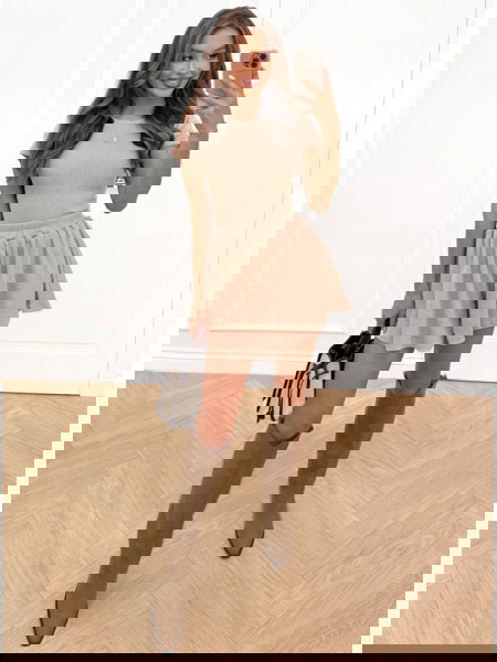 Beżowy komplet prążkowany... 2