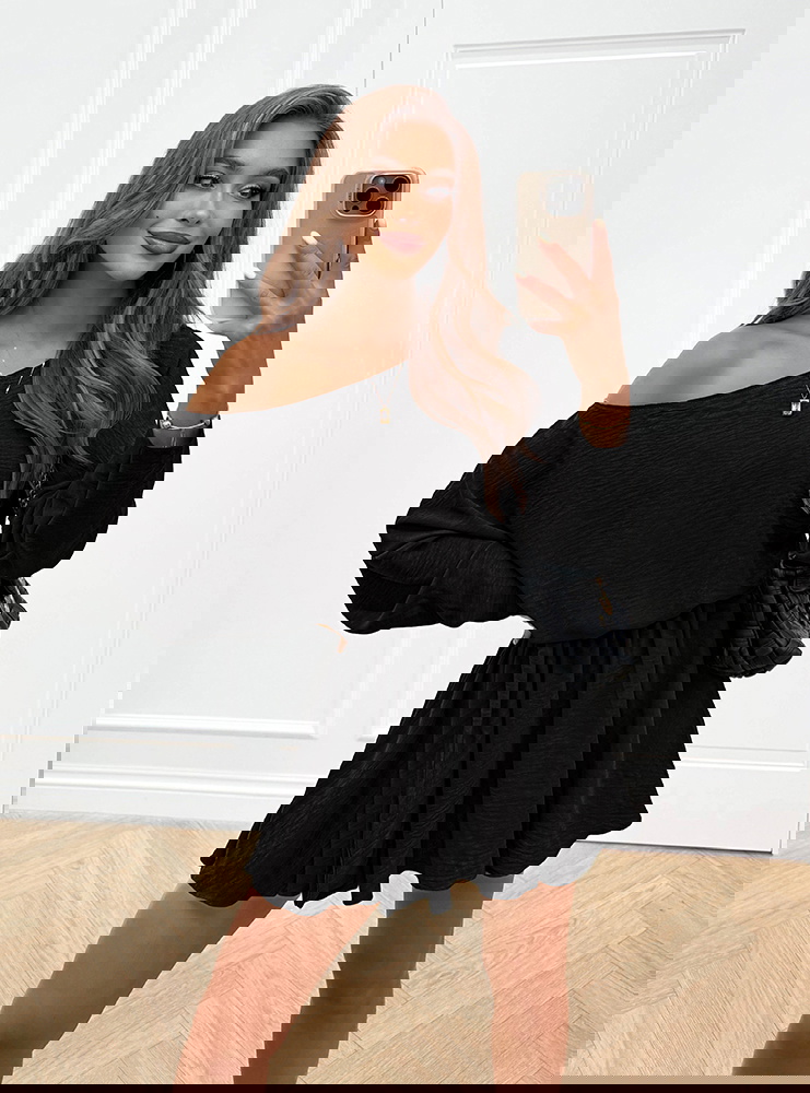 Czarny kombinezon jak sukienka Savvia