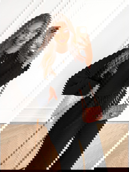 Czarny komplet bluzka i...