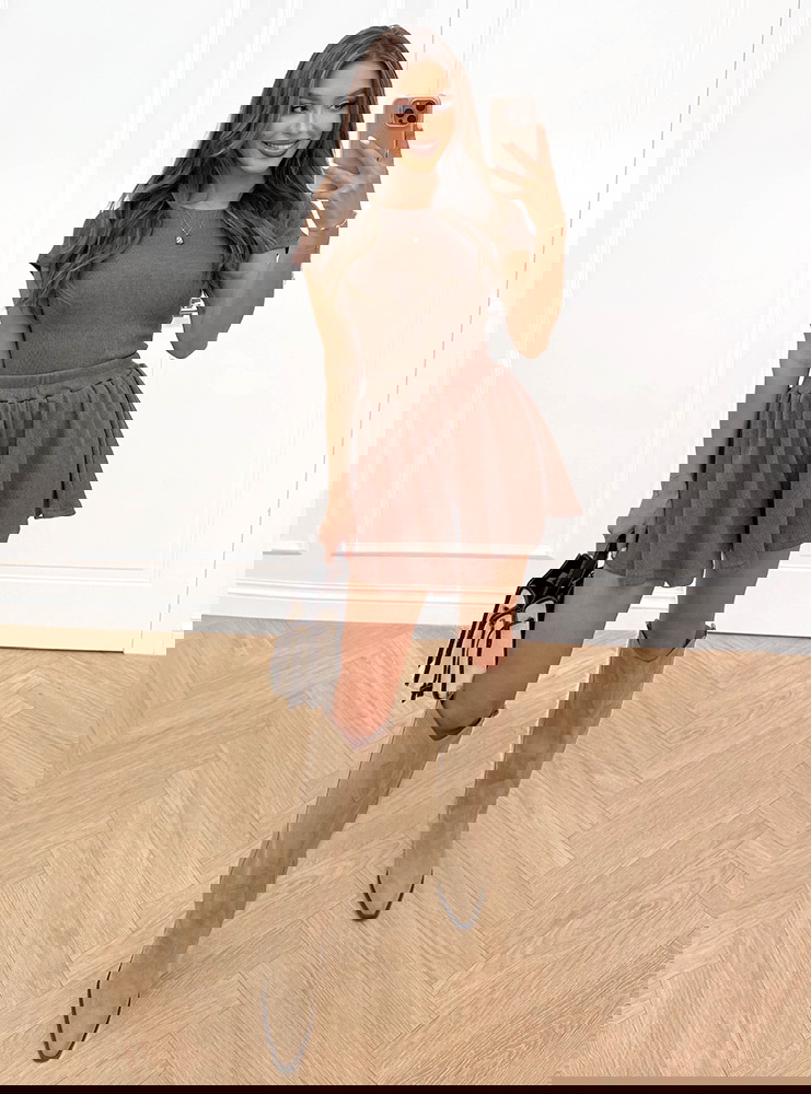 Komplet prążkowany bluzka i szerokie...