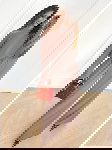 Komplet koszulka i spodnie...