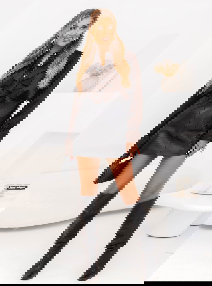 Czekoladowa koszula z żabotem Roxanne