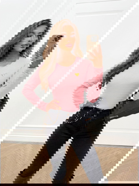 Pudrowa koszulka na długi...