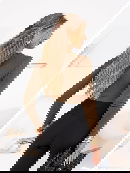 Dopasowany sweterek z... 2