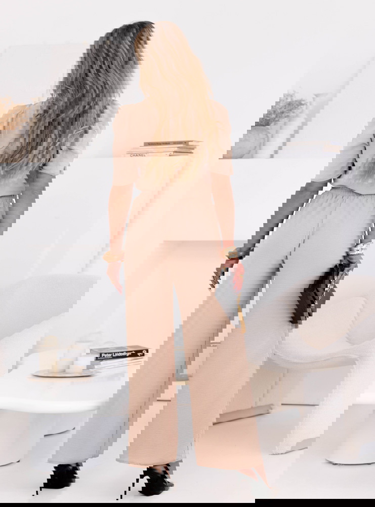 Beżowy komplet bluzka i szerokie...