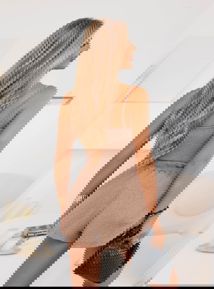 Beżowy prążkowany komplet bluzka na...