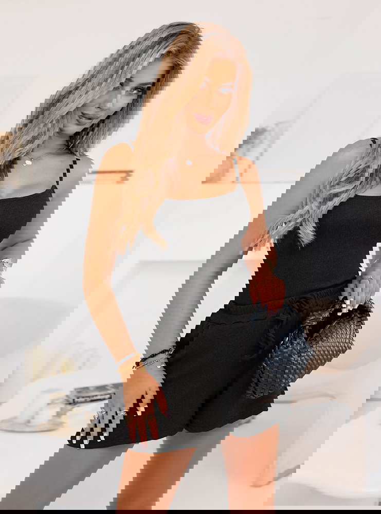 Czarny prążkowany komplet bluzka na...