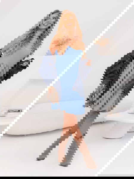 Błękitna rozkloszowana... 2