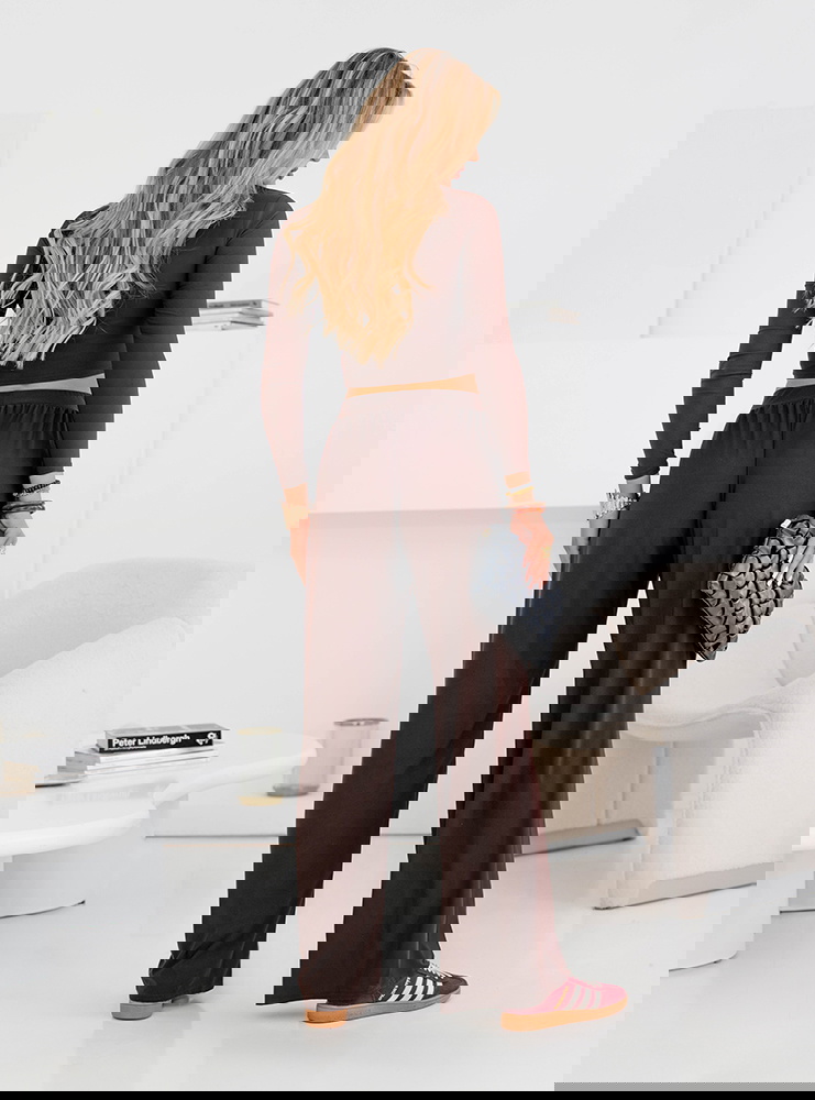 Czekoladowy komplet bluzka i szerokie...