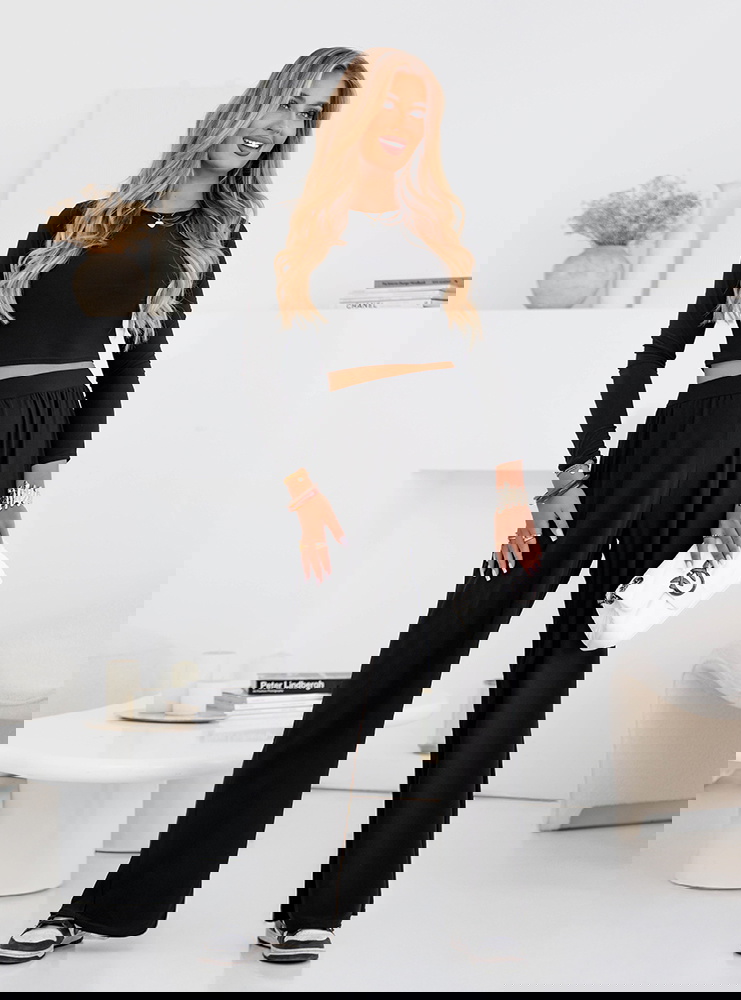 Czarny komplet bluzka i szerokie...