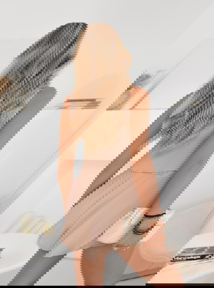 Beżowy komplet bluzka i spodenki Ymir