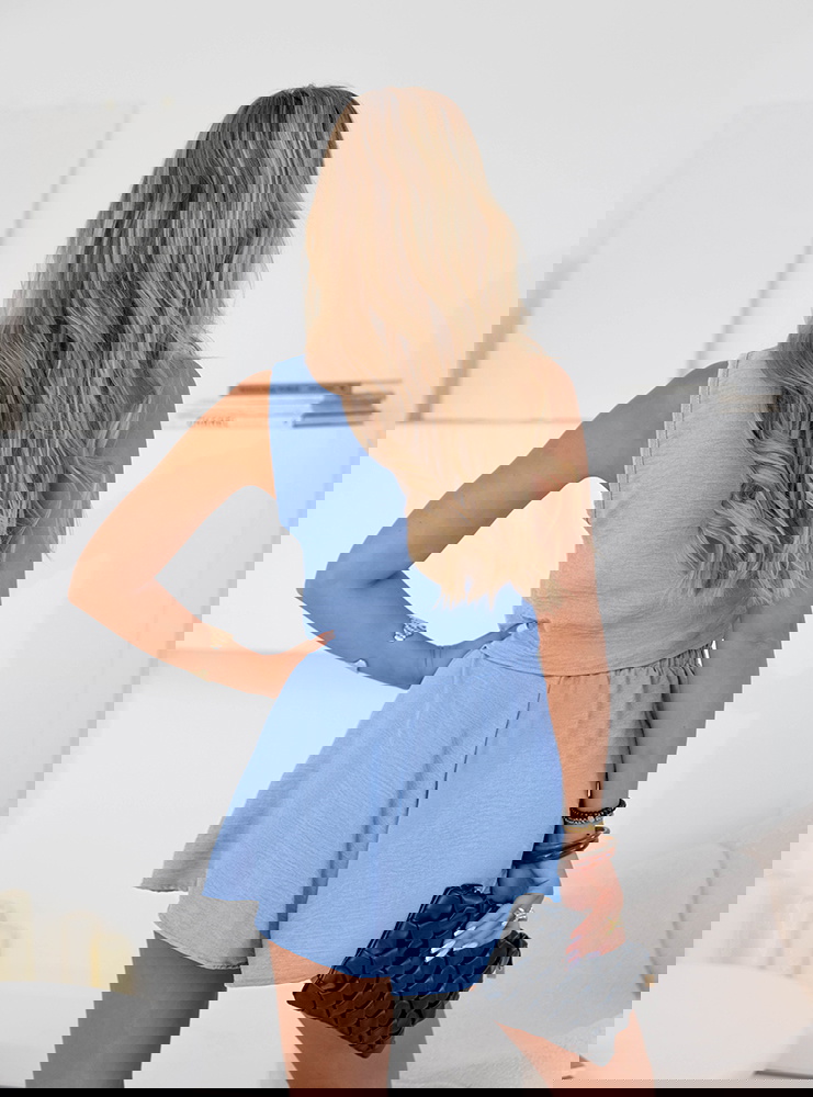 Błękitny komplet bluzka i spodenki Ymir