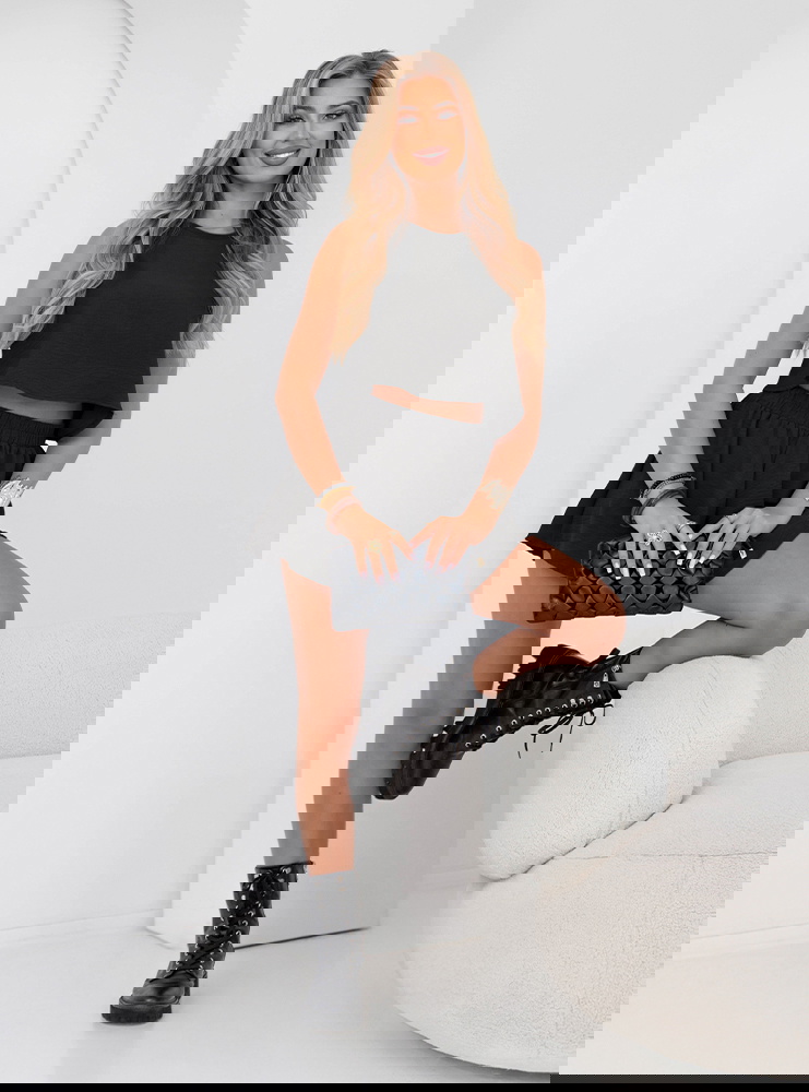 Czarny komplet bluzka i spodenki Ymir