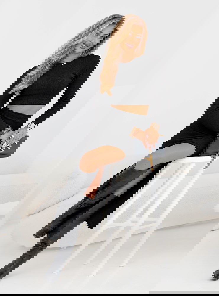 Czarny prążkowany komplet...