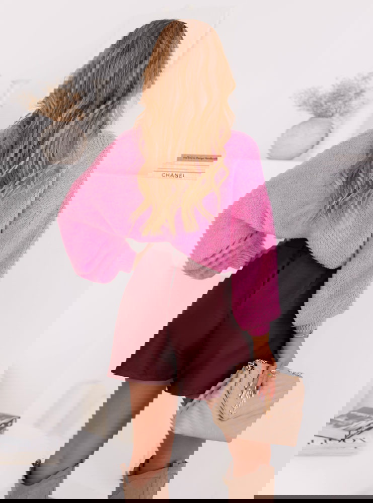 Bordowe szorty jak spódniczka z eko...