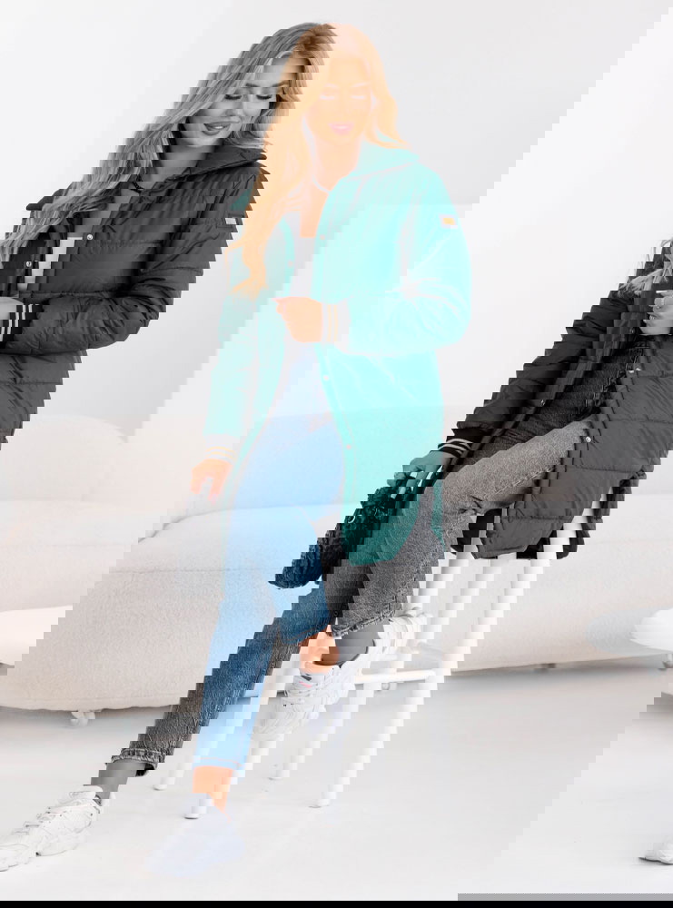 Pikowany płaszcz z paskiem Souleah -...