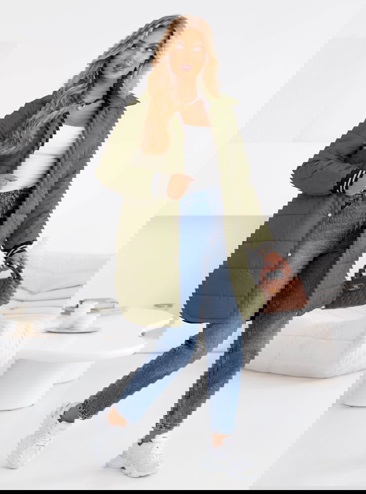 Pikowany płaszcz z paskiem Souleah -...