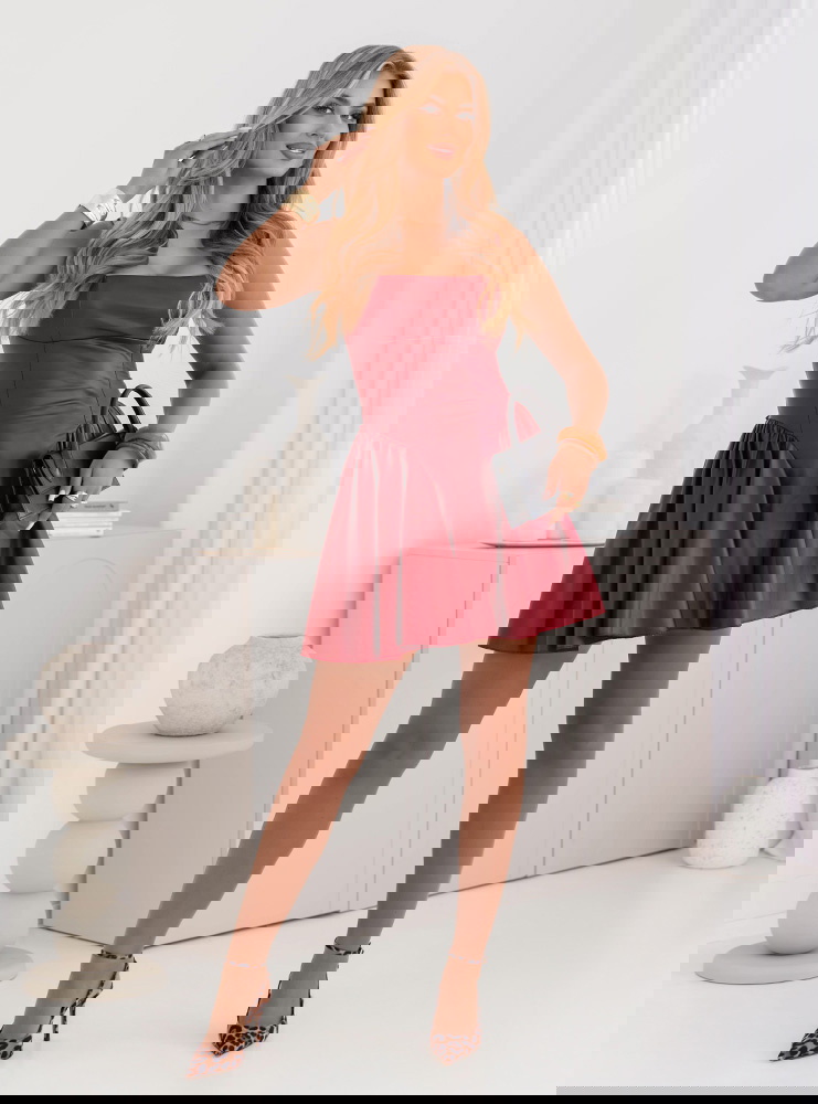 Bordowa sukienka mini z eko skóry...