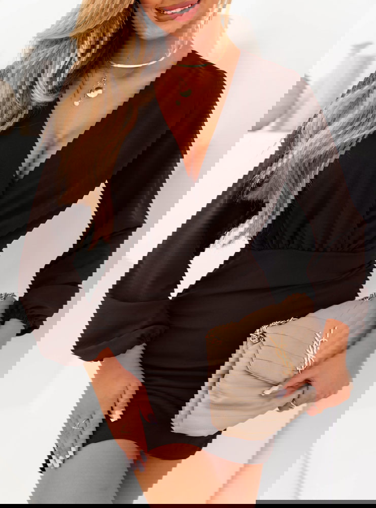 Czekoladowa sukienka mini z...