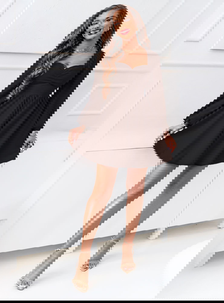 Czekoladowa sukienka z marszczeniem...