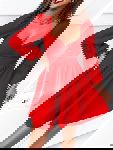 Malinowa sukienka z... 2