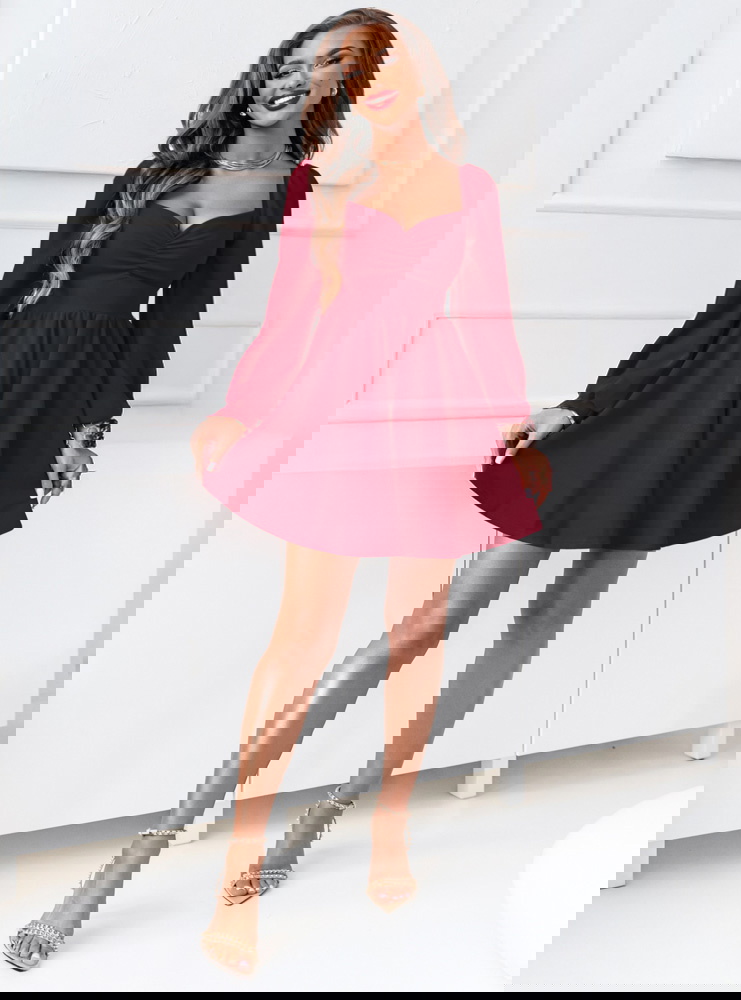 Bordowa sukienka z marszczeniem na...