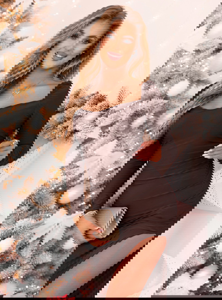 Czekoladowa długa sukienka z...