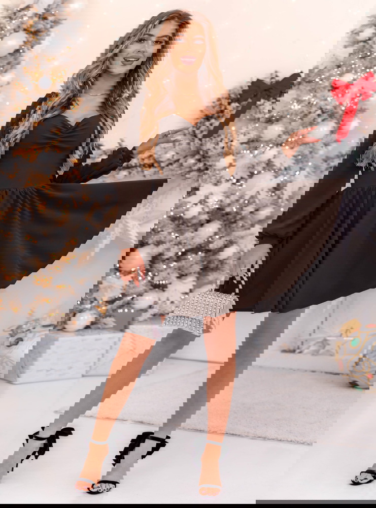 Czekoladowa sukienka z marszczeniem...