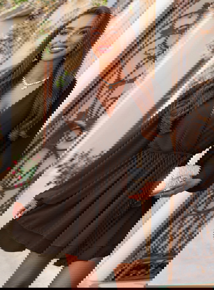 Czekoladowa szyfonowa sukienka mini z...