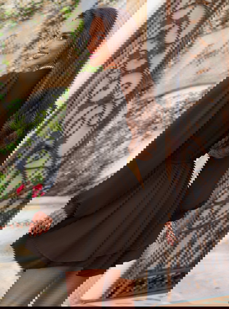 Czekoladowa szyfonowa sukienka mini z...