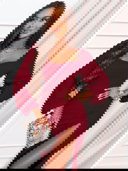 Bordowa sukienka z...