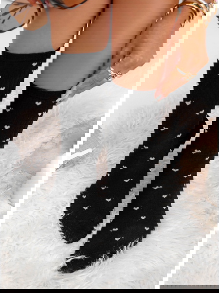 Czarne skarpetki w...