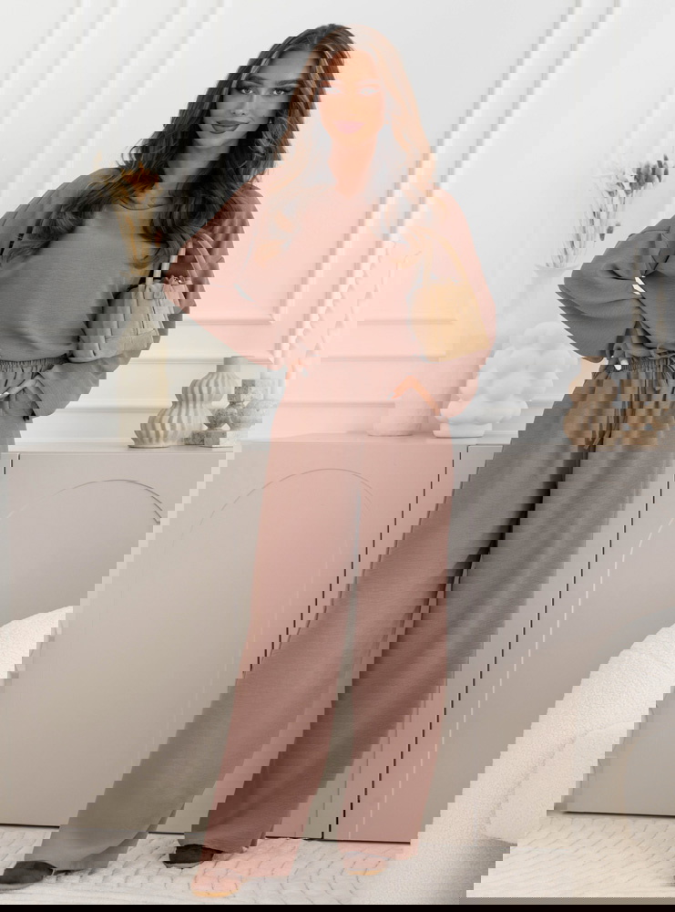 Komplet bluzka z kapturem i spodnie...