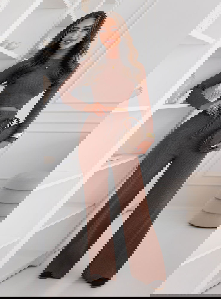 Prążkowany komplet bluzka + spodnie...