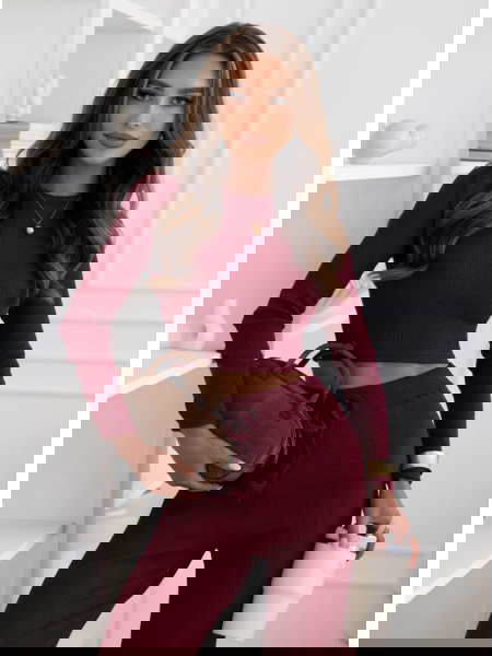 Bordowy prążkowany komplet...